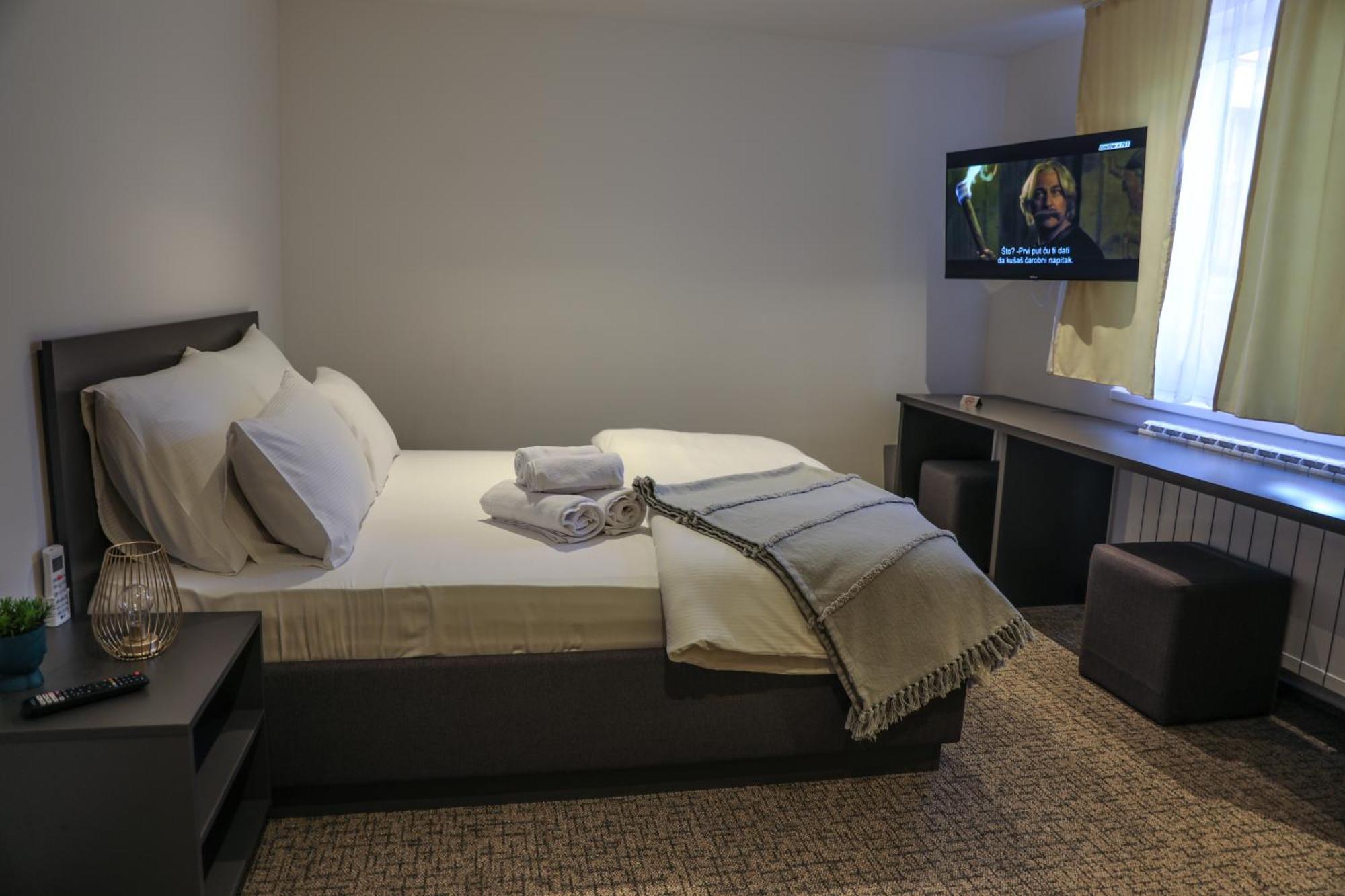 Studio Apartments Visit Point Sarajevo Ngoại thất bức ảnh
